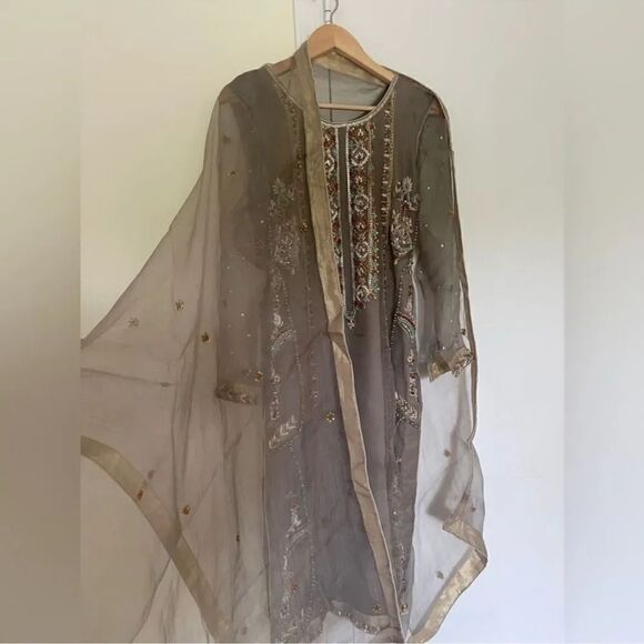 PAKISTANI CUSTOM DESIGNER FORMAL INDIAN DRESS 3 PIECE - Picture 10 of 16